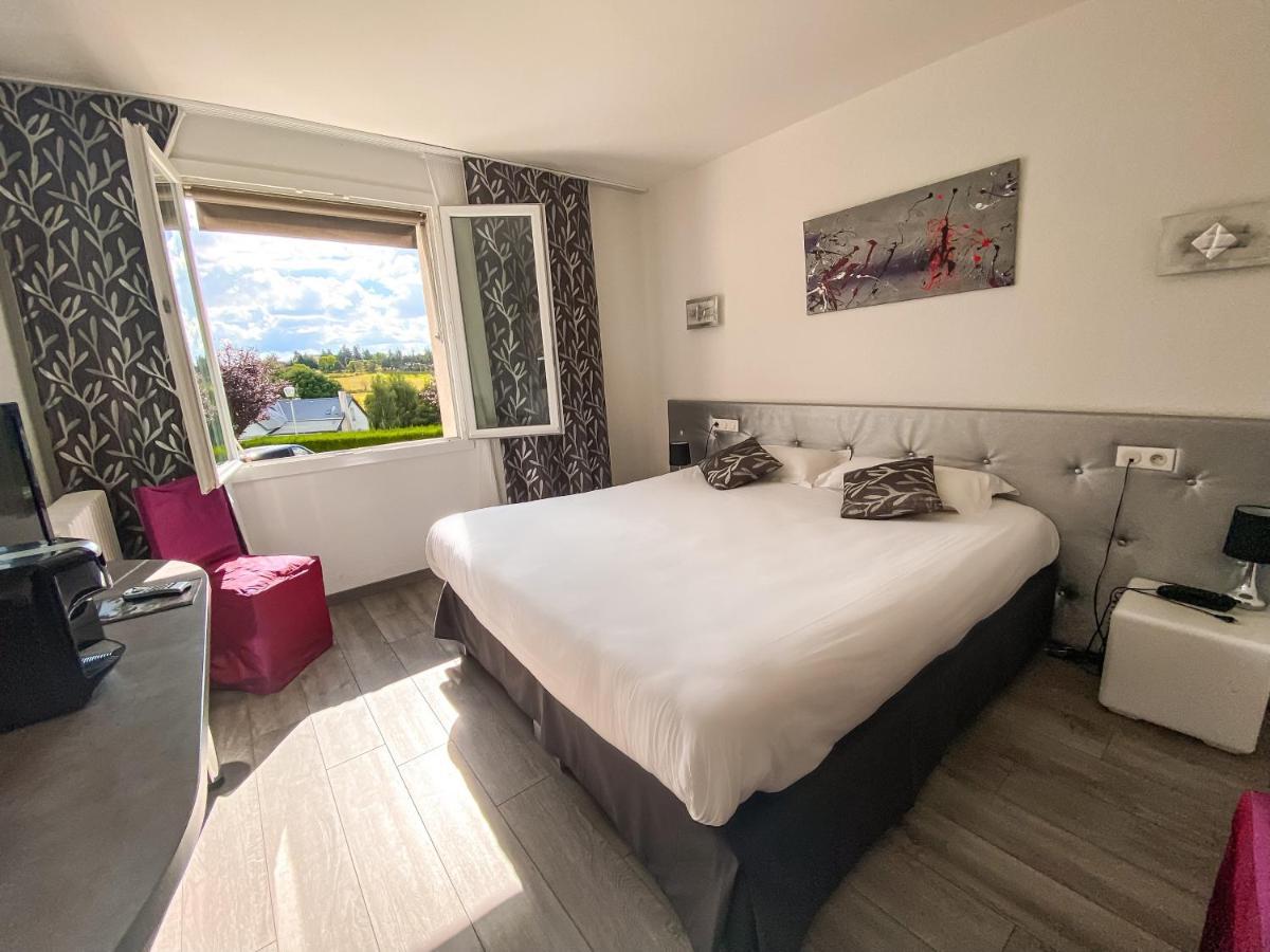 Logis Hotel Et Spa Chez Camillou Aumont-Aubrac Eksteriør billede