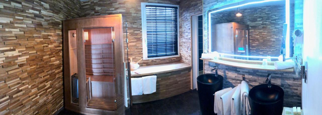 Logis Hotel Et Spa Chez Camillou Aumont-Aubrac Eksteriør billede