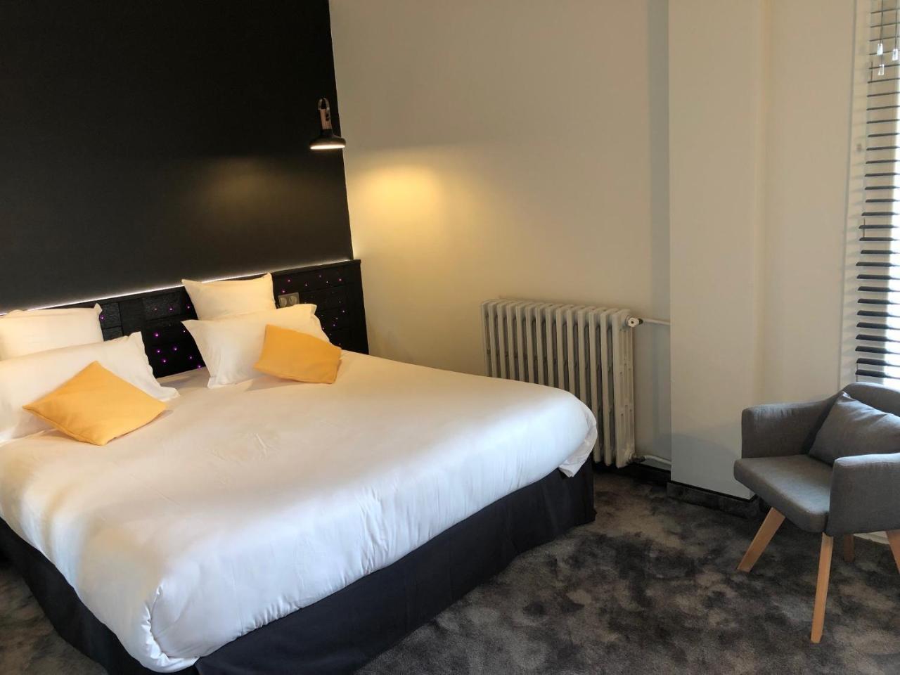 Logis Hotel Et Spa Chez Camillou Aumont-Aubrac Eksteriør billede